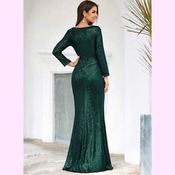 🆕 Shiny V Neck Long Sleeve Sequin Evening Dress - Picture 2 of 4